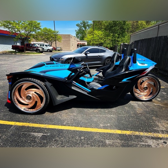 Meet your Posher, Cortez. owner of Sneakpeek sneaks - Picture 9 of 9